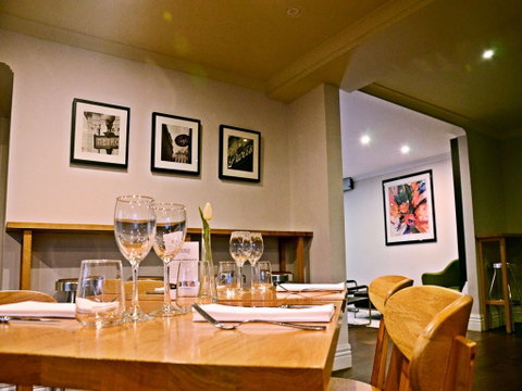 The Waverley International Hotel - Accommodation Tasmania 2