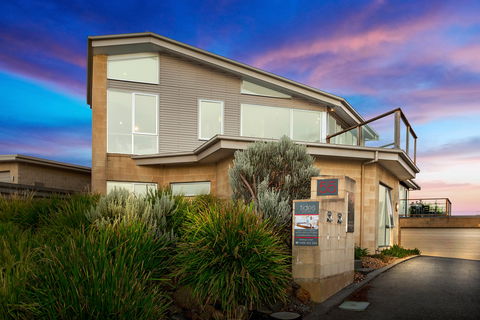 Tides Apartments Port Fairy - Accommodation Tasmania 1