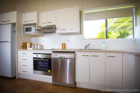 Wine Country Cottage - Accommodation Tasmania 2