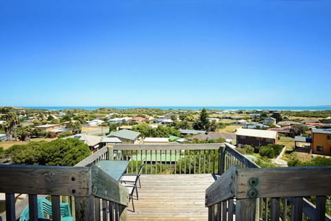 3 Henley Street - Goolwa Beach - Accommodation Tasmania 0