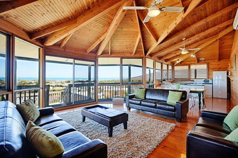 3 Henley Street - Goolwa Beach - Accommodation Tasmania 2