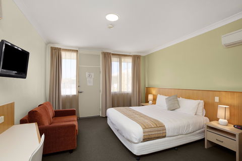 Adelaide Road Motor Lodge - Accommodation Tasmania 2