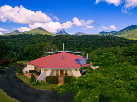 A View Of Mount Warning Bed And Breakfast - Accommodation Tasmania 1