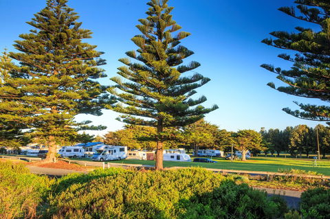 Beachport Caravan Park - Accommodation Tasmania 1
