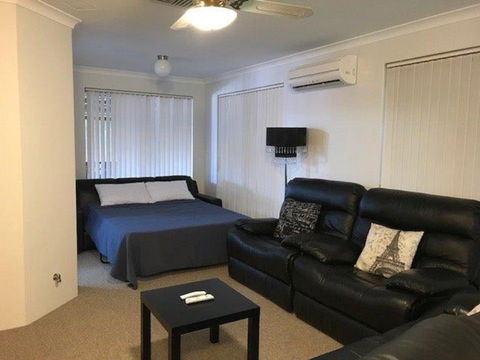 Canalside Family Getaway - Accommodation Tasmania 2