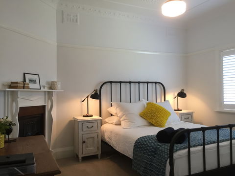 Casey Street Suite And Studio - Accommodation Tasmania 1