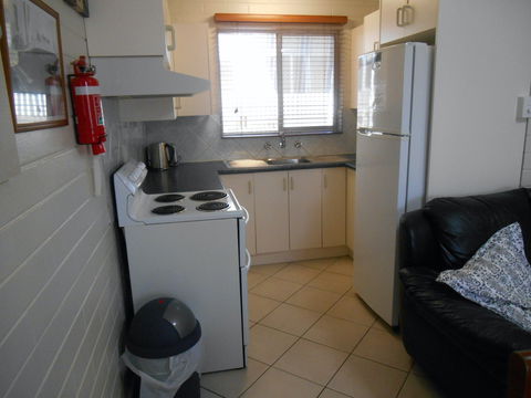 Clan Ranald Holiday Unit 2 - Accommodation Tasmania 1