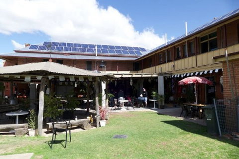 Commercial Hotel Bundarra - Accommodation Tasmania 1