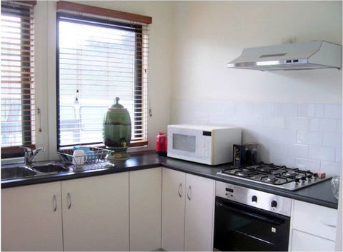 Cudgerie Little House - Accommodation Tasmania 1