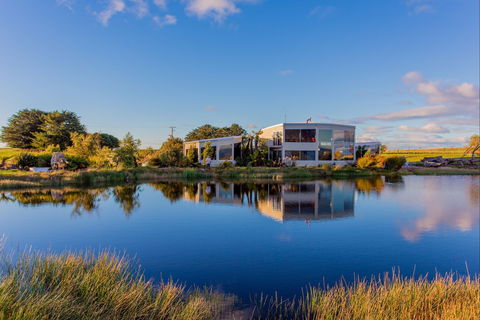 Eagles Nest Retreat - Accommodation Tasmania 1