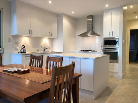 Grandview House Port Vincent Marina - Accommodation Tasmania 1