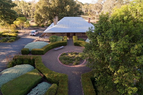 Jacob's Estate Cottage - Accommodation Tasmania 0