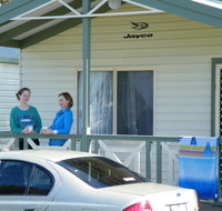 Lake Hamilton Motor Village and Caravan Park - Accommodation Tasmania