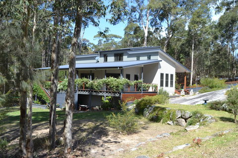 Lazy Days Bed And Breakfast - Accommodation Tasmania 0
