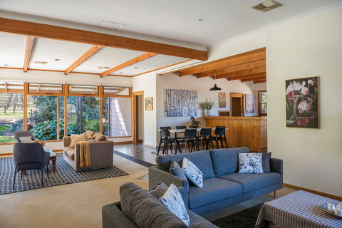 McLaren Vale Getaways - Accommodation Tasmania 1