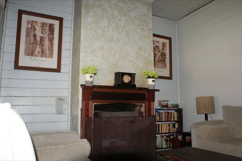 Moonan  Cottage - Accommodation Tasmania 0