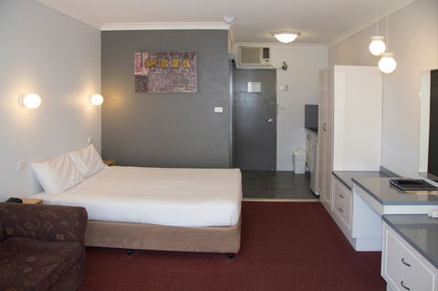 Port Aloha Motel - Accommodation Tasmania 1