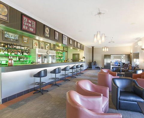 Quality Inn Parkes International - Accommodation Tasmania 1