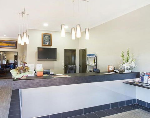Quality Inn Parkes International - Accommodation Tasmania 2