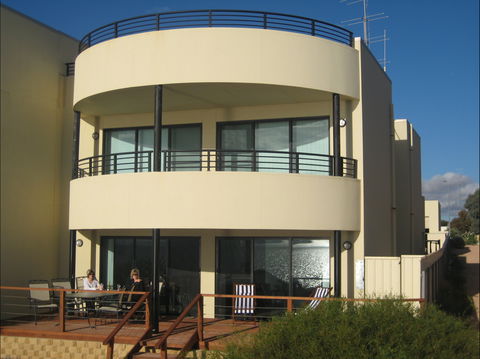 Sandcastles - Accommodation Tasmania 0