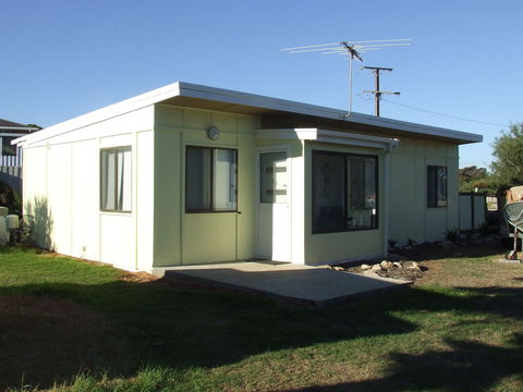Seahorse Beach Shack - Accommodation Tasmania 2