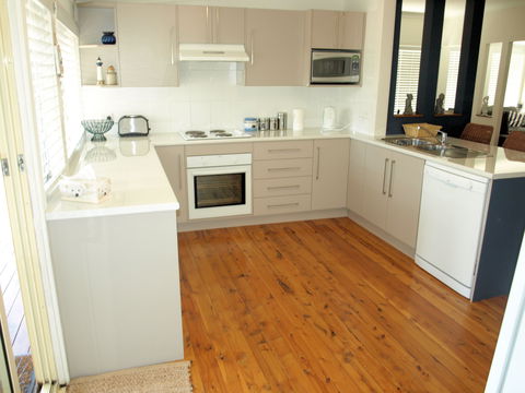 Seaside House Jervis Bay - Accommodation Tasmania 1