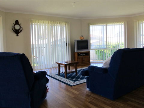 Sims Holiday Home - Accommodation Tasmania 1