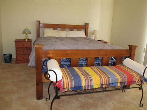 Sims Holiday Home - Accommodation Tasmania 2