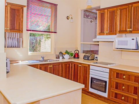 The Duck House - Accommodation Tasmania 2