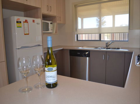 Amarco 4 - Accommodation Tasmania 2