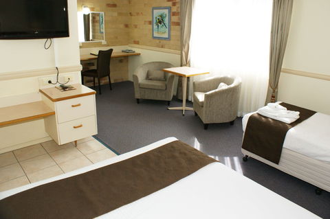 Best Western Ambassador Motor Lodge - Accommodation Tasmania 2