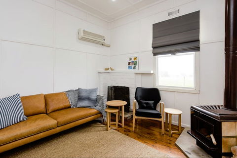 Castleview Cottage - Accommodation Tasmania 1