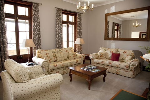 Cawarra On The Park - Accommodation Tasmania 2