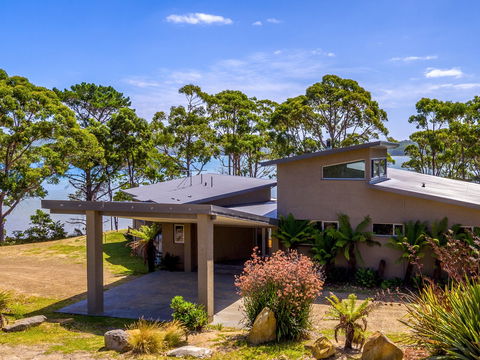 Cloudy Bay Lagoon Estate - Accommodation Tasmania 1