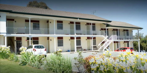 Colonial Lodge Motor Inn - Accommodation Tasmania 0