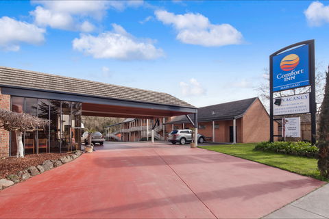 Comfort Inn Main Lead - Accommodation Tasmania 0