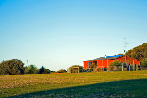 Eleanor River Homestead - Accommodation Tasmania 0