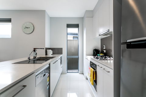 Ella House I - Accommodation Tasmania 1