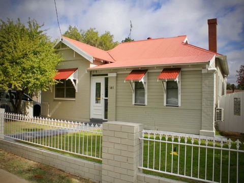 Gipps Street Cottage - Open - Accommodation Tasmania 0