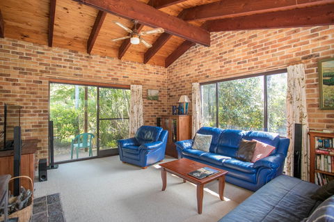 Great Hideaway - Accommodation Tasmania 2