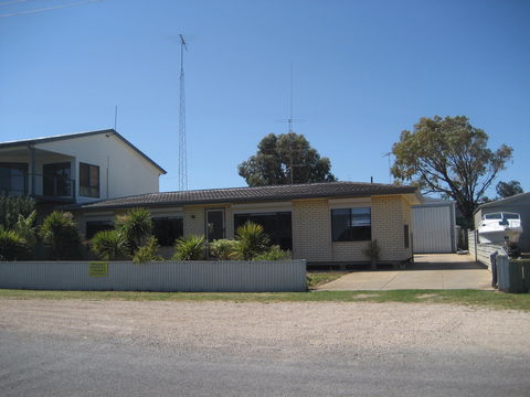 Harry's - Accommodation Tasmania 0