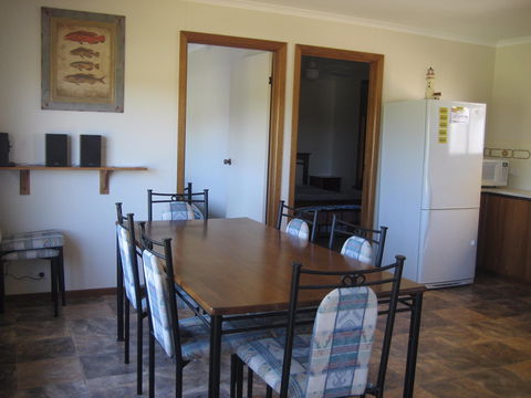 Harry's - Accommodation Tasmania 2