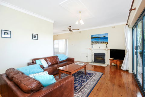 Islandview - Hayborough - Accommodation Tasmania 2