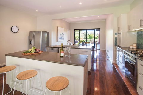 Margaret River Manor - Accommodation Tasmania 1