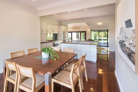 Margaret River Manor - Accommodation Tasmania 2
