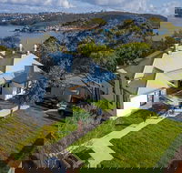 Middle Head Officers Quarters - Accommodation Tasmania