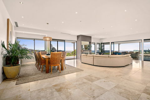 Mont Sapphire Luxury Retreat - Accommodation Tasmania 0