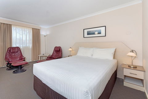 Quality Inn Railway - Accommodation Tasmania 2