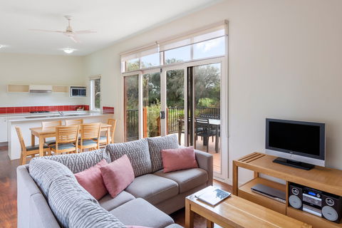 Ramada Resort By Wyndham Phillip Island - Accommodation Tasmania 1