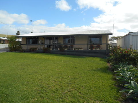 Roshy's Retreat - Accommodation Tasmania 0